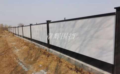 簡(jiǎn)易圍擋的花紋和圖案對(duì)于不同場(chǎng)合的應(yīng)用是否有所區(qū)別？（簡(jiǎn)易圍擋的圖案設(shè)計(jì)與應(yīng)用規(guī)范）